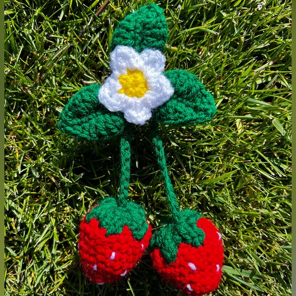 3/$20 Hand Crocheted Blossoming Strawberries Keychain/Bag Charm! - Picture 10 of 13